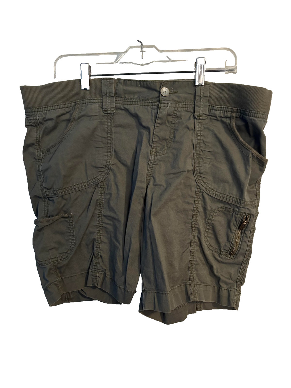 Sonoma Goods For Life Women's 14P Olive Green Modern Fit Bermuda Cargo Shorts